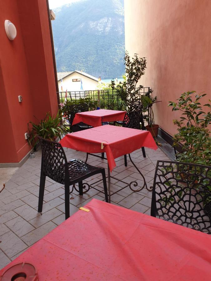 Caffe Del Viaggiatore Valsolda Luaran gambar