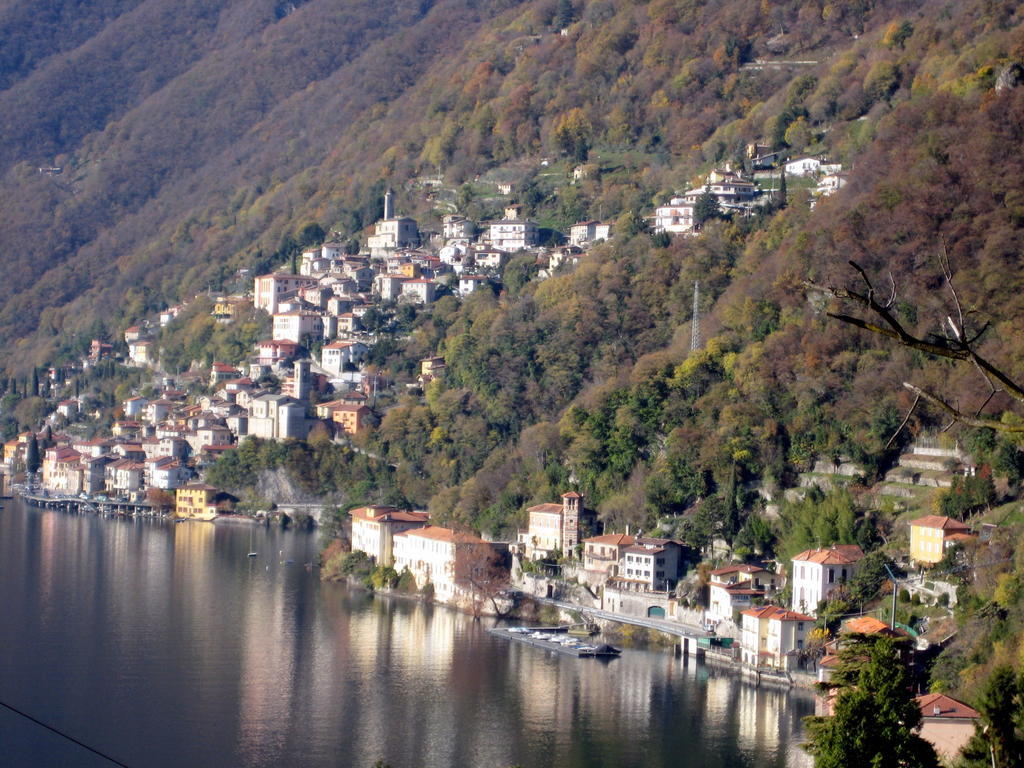Caffe Del Viaggiatore Valsolda Luaran gambar